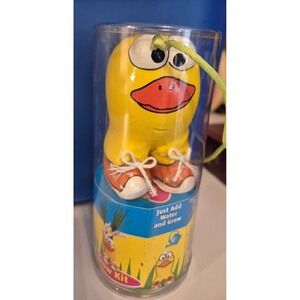 Buzzy Grow Kit Unisex Small Yellow Duck Grass Head Planter Novelty Garden NEW